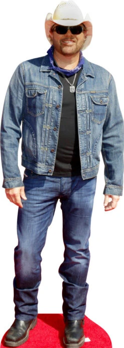 Toby Keith 564 Celebrity Cutout